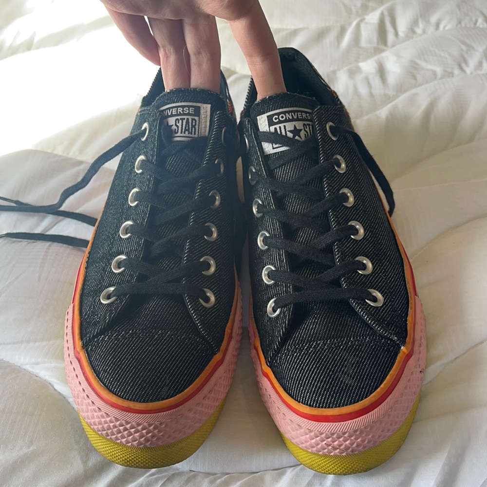Platform Converse